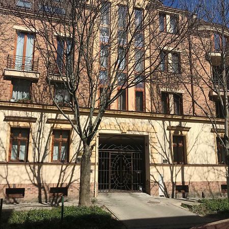 Ik Apartment Дебрецен Экстерьер фото
