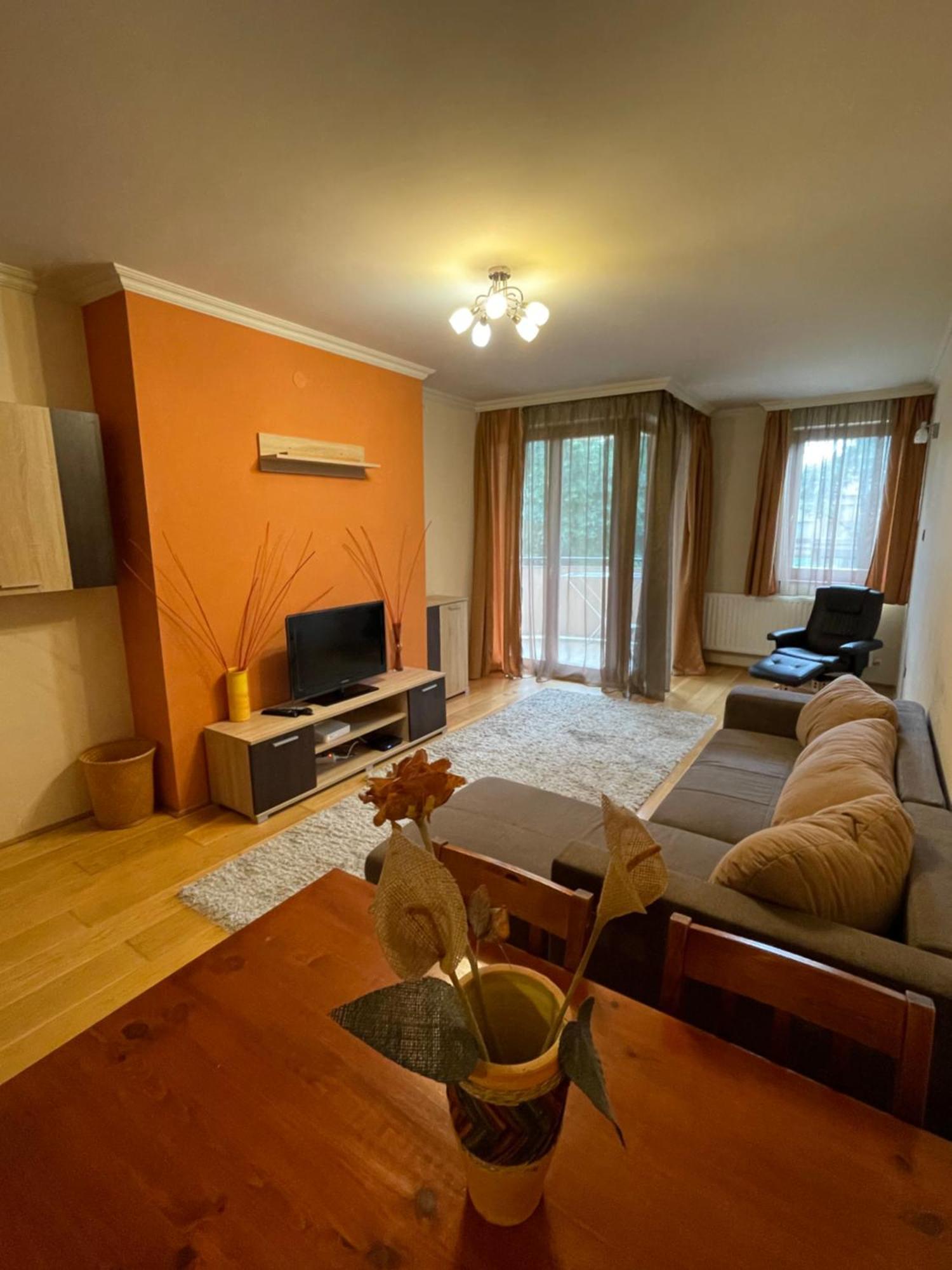 Ik Apartment Дебрецен Экстерьер фото